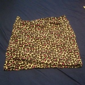 Leopard skirt